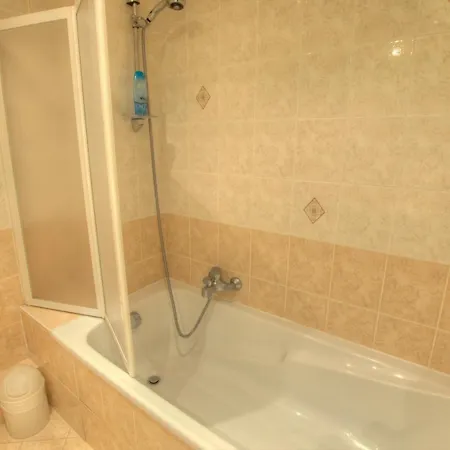 57 Antibes 3stars 150 M Beaches 4 Min Palais Festivals Apartamento *
